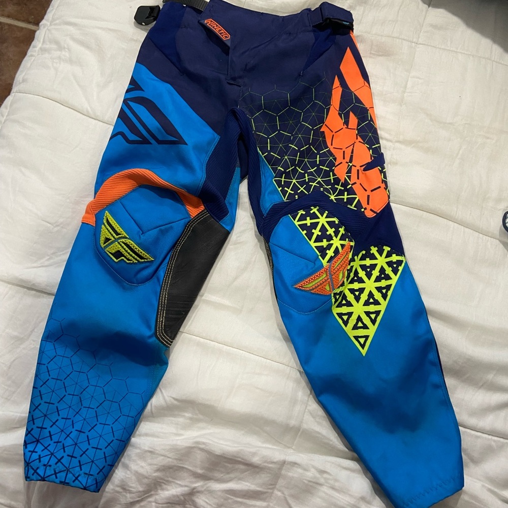Pants specifically for motorcycle riders. In great condition.
